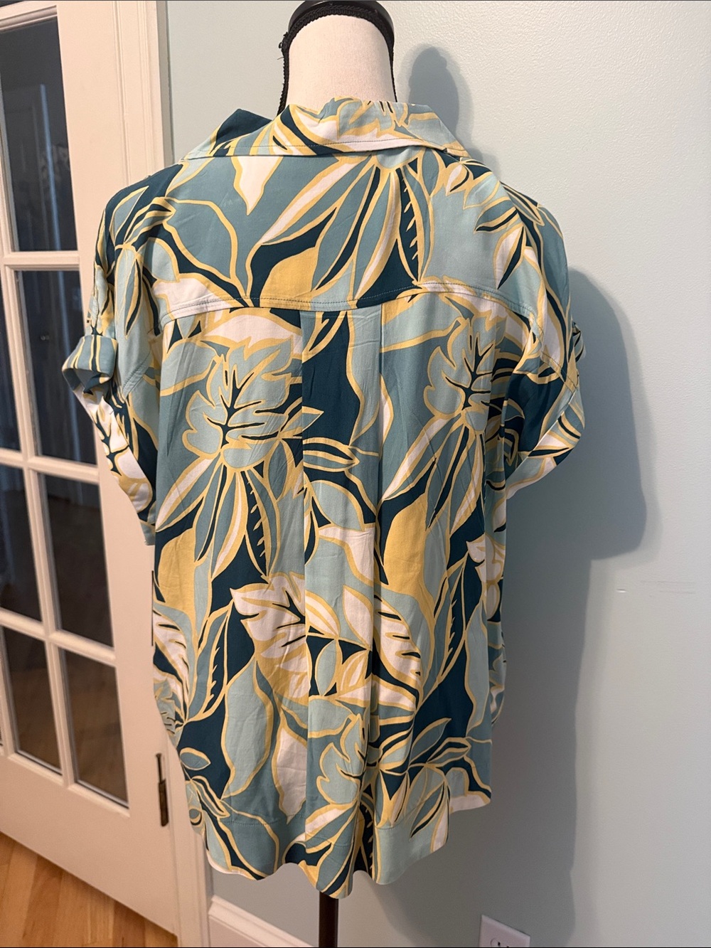 Liverpool Blouse - Picture 4 of 4